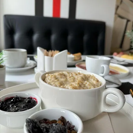 Homelike Hotel 4*