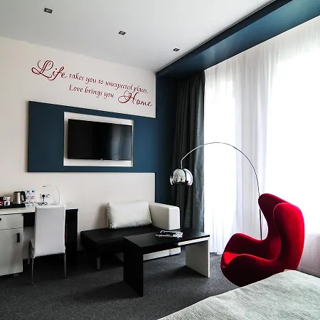 Homelike Hotel